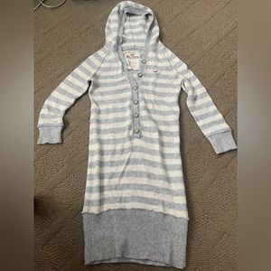 Hollister Women’s Sweater XS